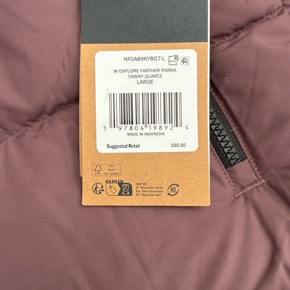 Explore Farther Parka in Tawny Quartz Large NWT - Picture 4 of 12